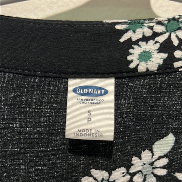 OLD NAVY long sleeve Black Dress with Floral Print and deep V neck Size Small - Picture 4 of 5